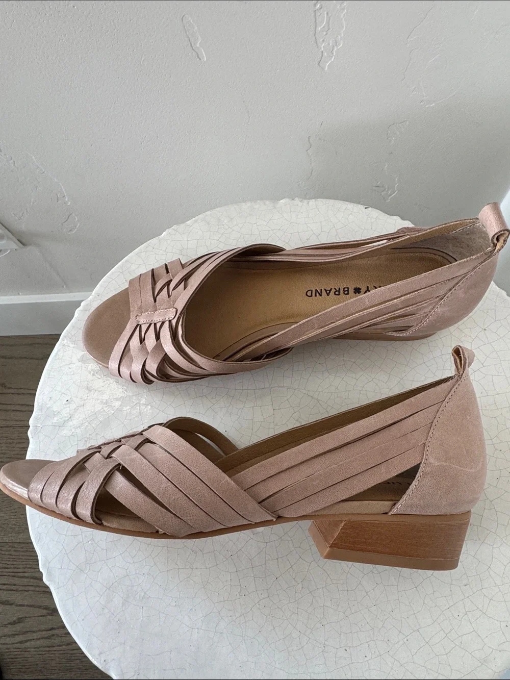 Lucky Brand Blush Pink Leather Woven Block Heel Sandals Open Toe Casual Size 9